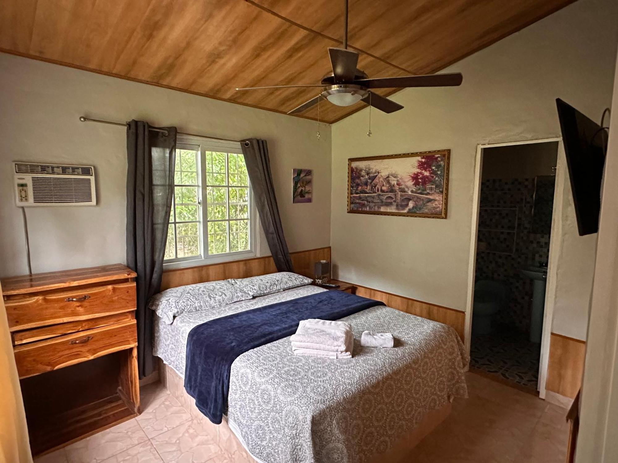 Hostal lopez el valle El Valle de Anton Buitenkant foto
